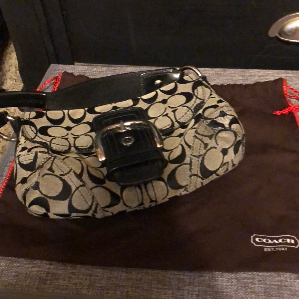 💯authentic Coach purse